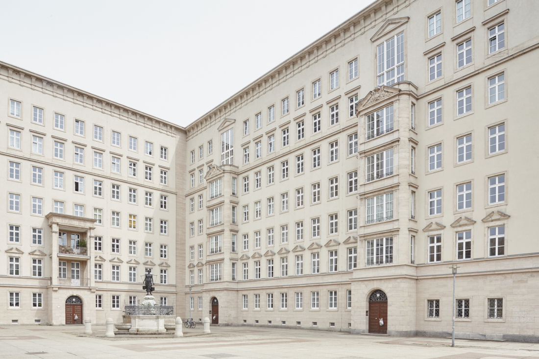 socialist classicism - dictatorial architecture behind the iron curtain
