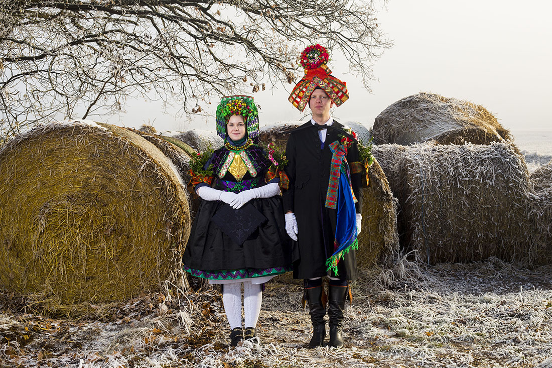 The Beauty of Traditonal Wedding Costumes in Germany