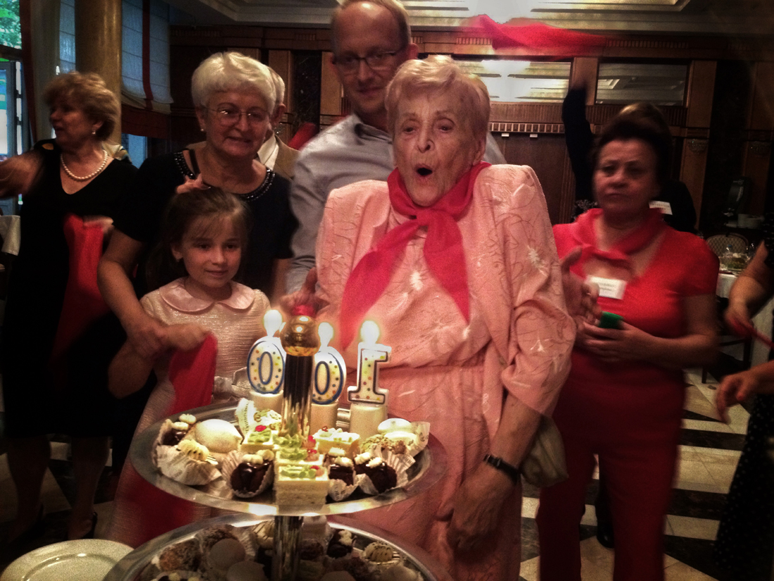 100 years old Mary