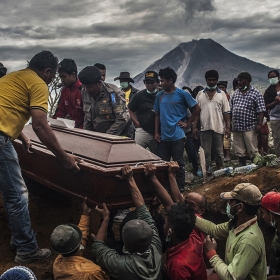 Life Under The Deadly Shadows Of Sinabung Eruption